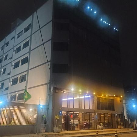 Village Plaza Hotel Barbacena Extérieur photo